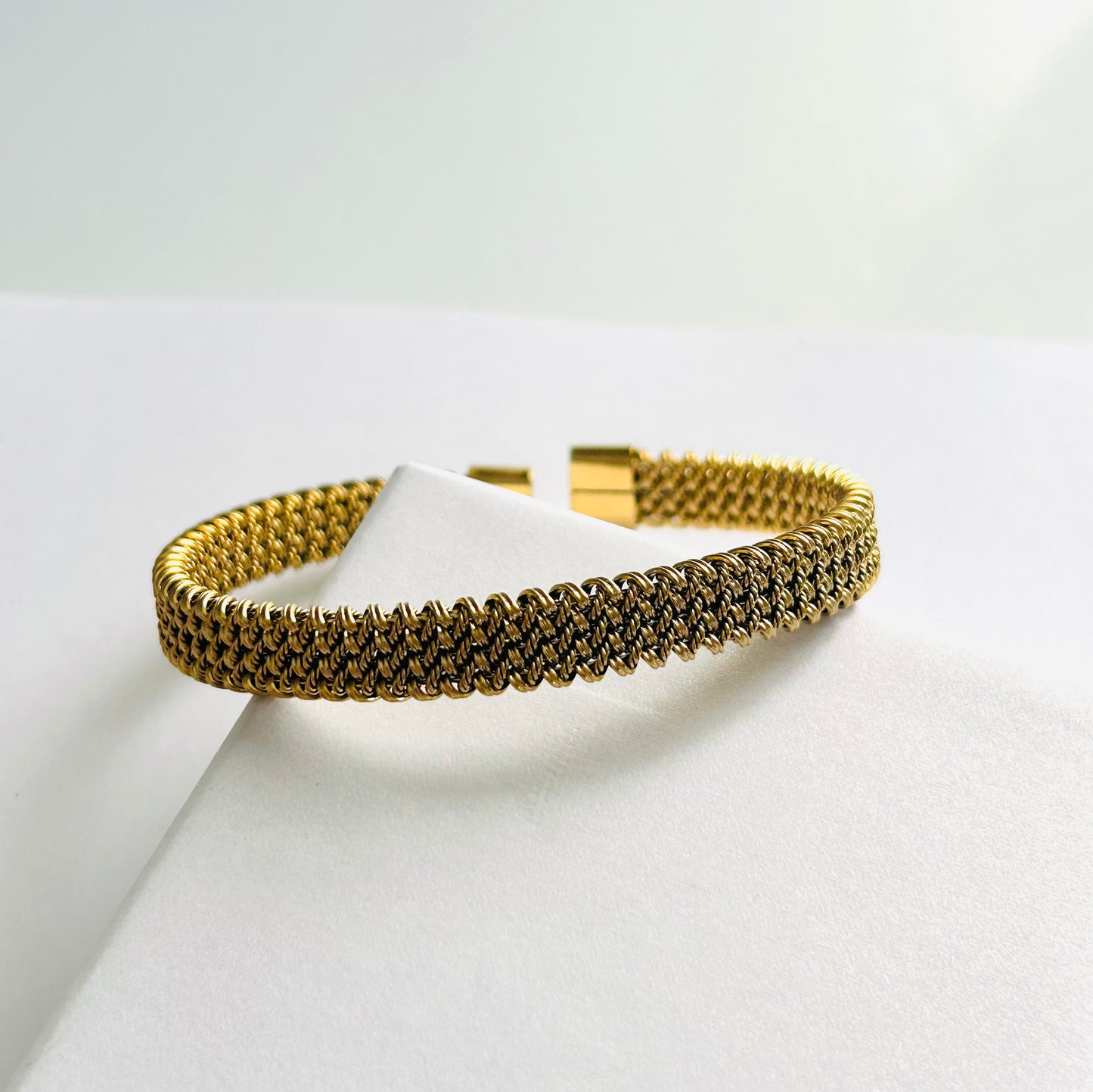 Pulsera Hilo